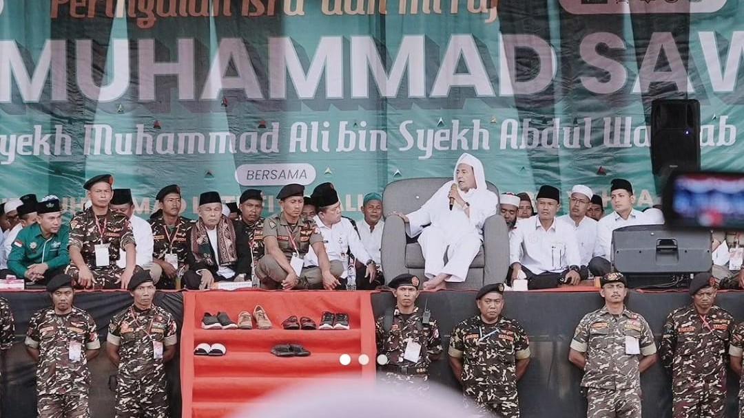 Gubernur Al Haris Hadiri Peringatan Isra Miraj Bersama Habib Luthfi di Tungkal Ulu