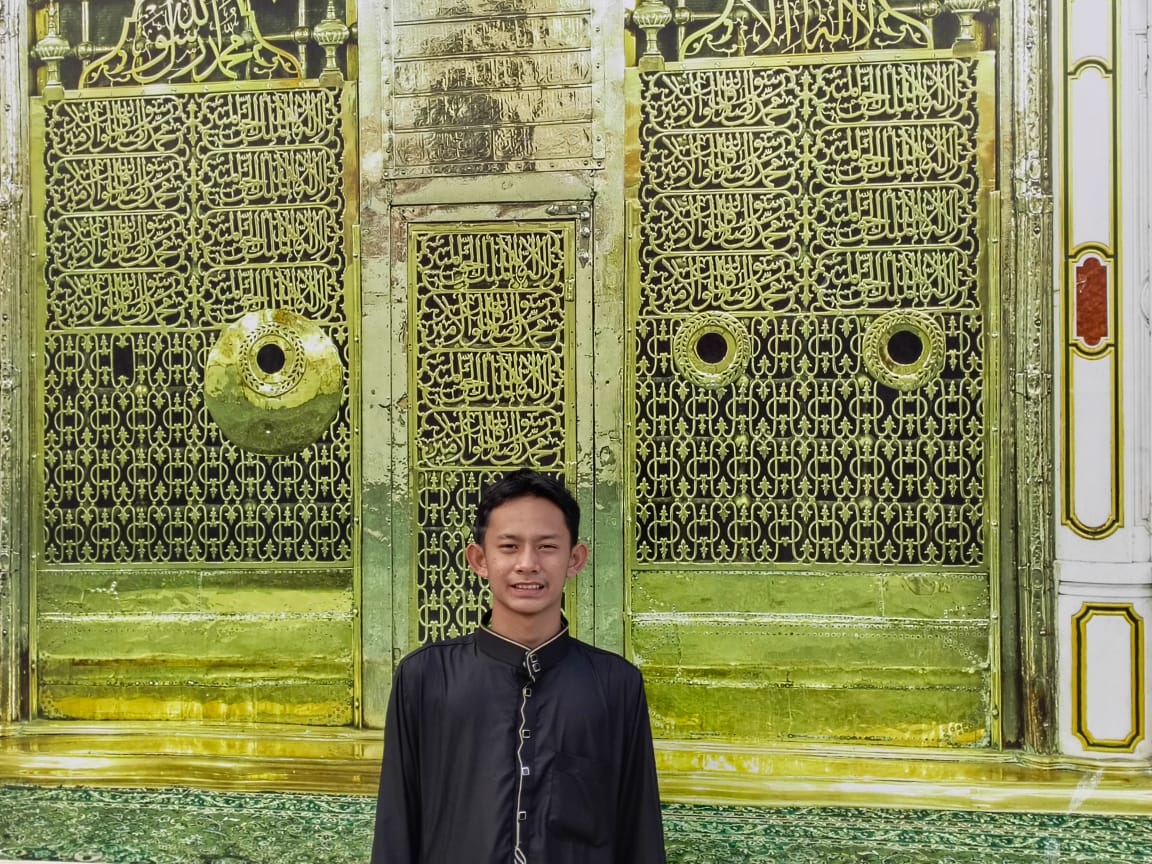 Cucu H.R. Ridwan Agus, Arken Carlo Novito, Dapat Kesempatan Khusus Ziarah Raudhah Taman Surga di Masjid Nabawi