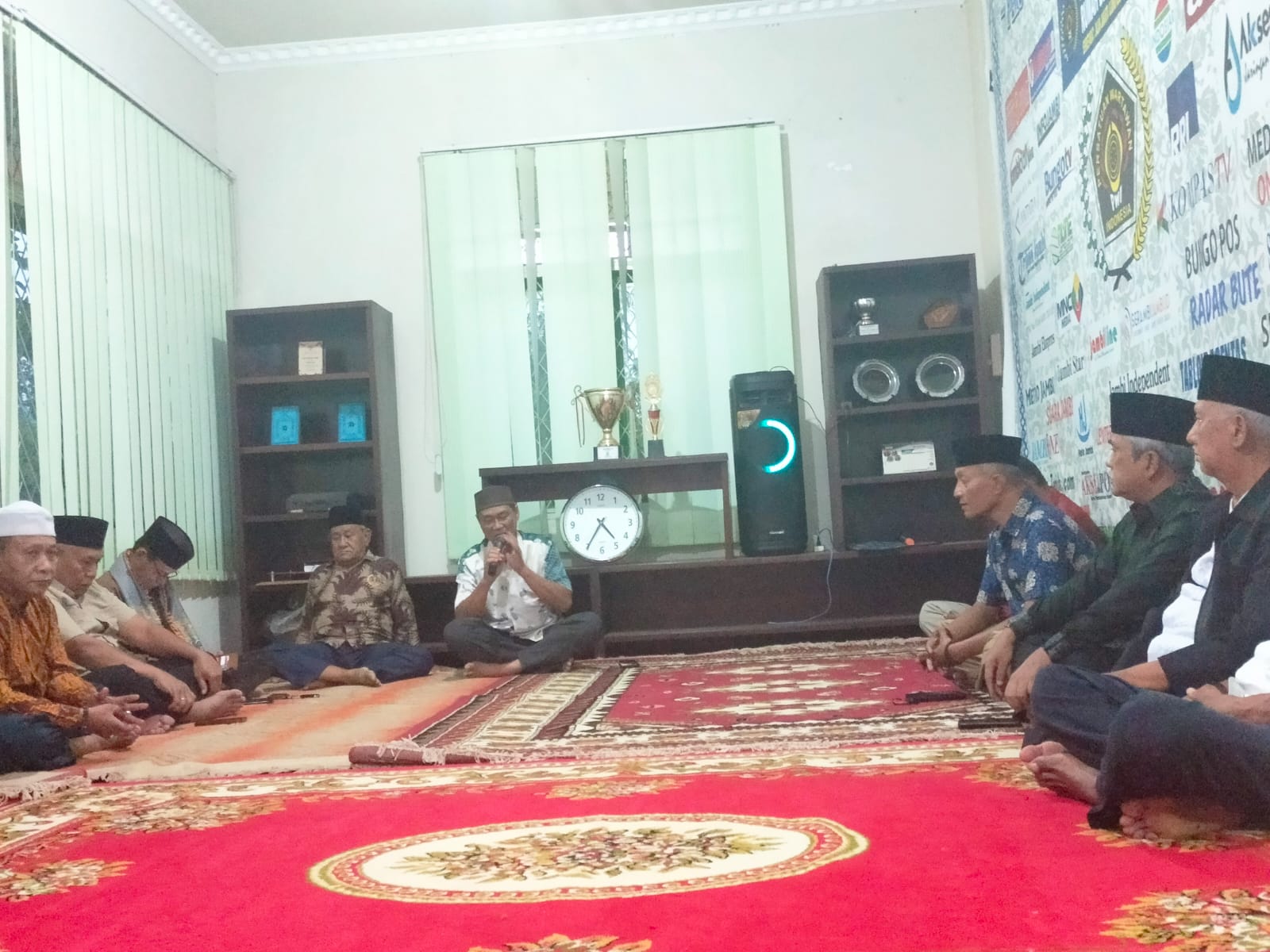 Bukber Bersama Pengurus PWI Jambi, Ketua Ridwan Agus: Jadikan Ajang Silaturahmi dan Saling Memaafkan