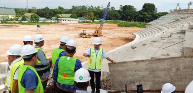 Gubernur Al Haris Optimis Pembangunan Islamic Center dan Stadion Sepak Bola Pijoan Selesai Tepat Waktu