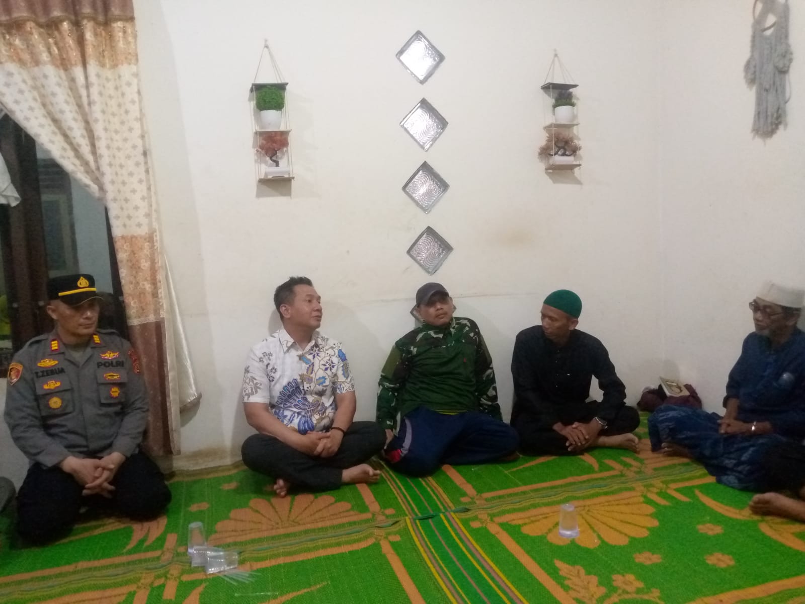 Kapolresta Jambi Turun Langsung Dampingi Pencarian Bocah Hanyut di Lorong Mustika