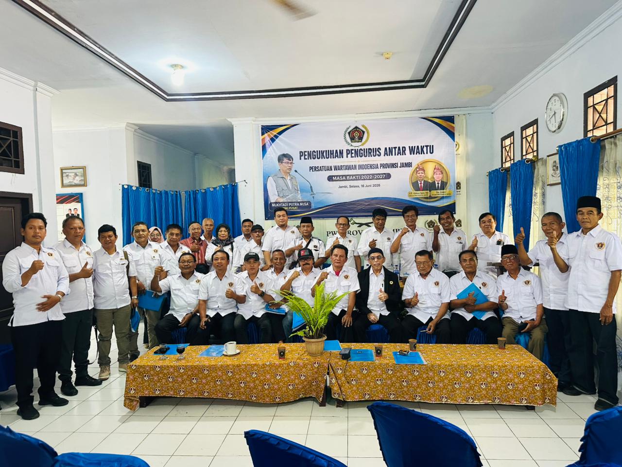 PWI Jambi Kukuhkan Pengurus, Perkuat Soliditas Organisasi