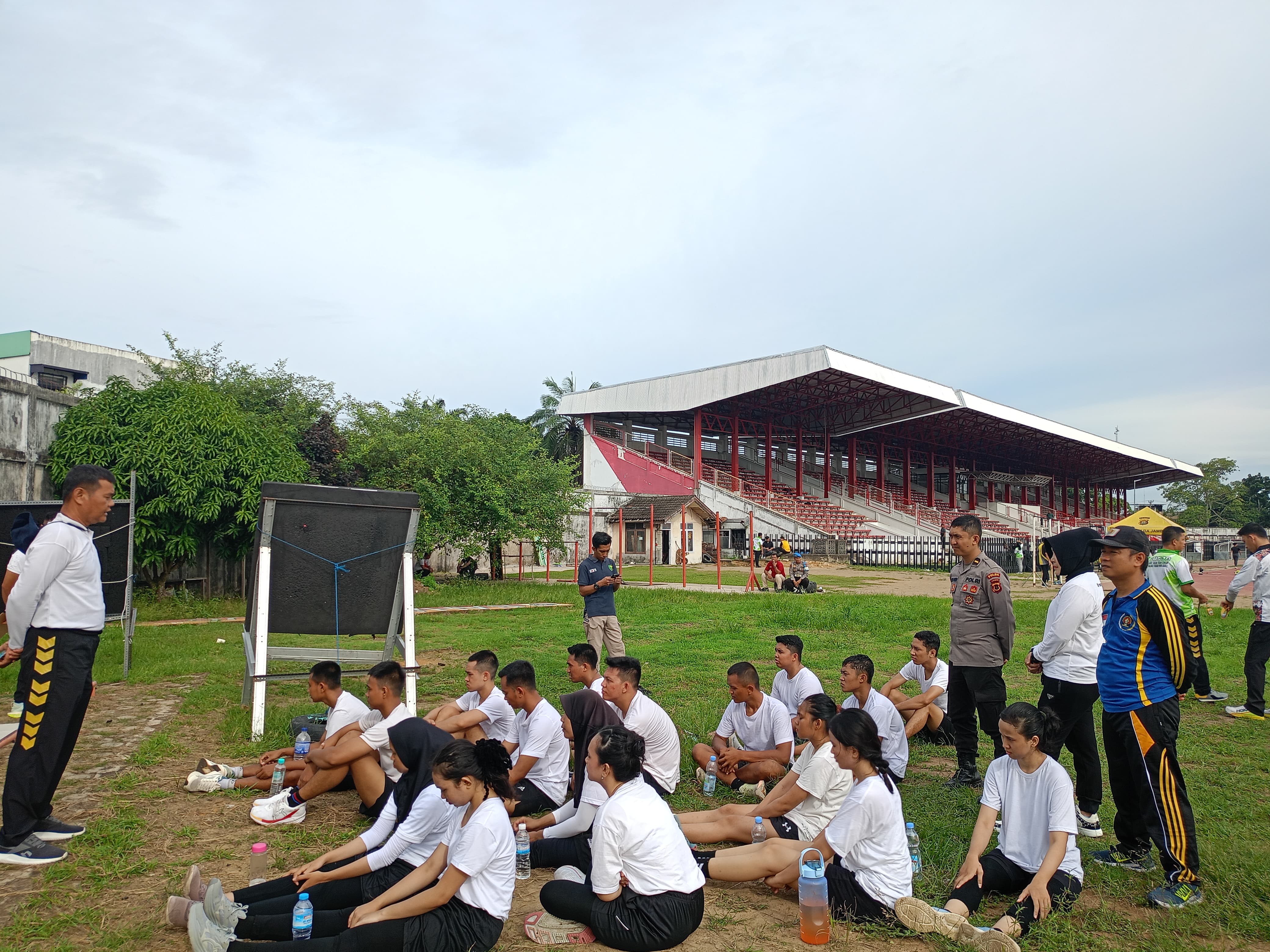 Seleksi Bakomsus Bintara Polri TA 2025 di Polda Jambi Berjalan Lancar, 17 Peserta Ikut Tahapan Tes