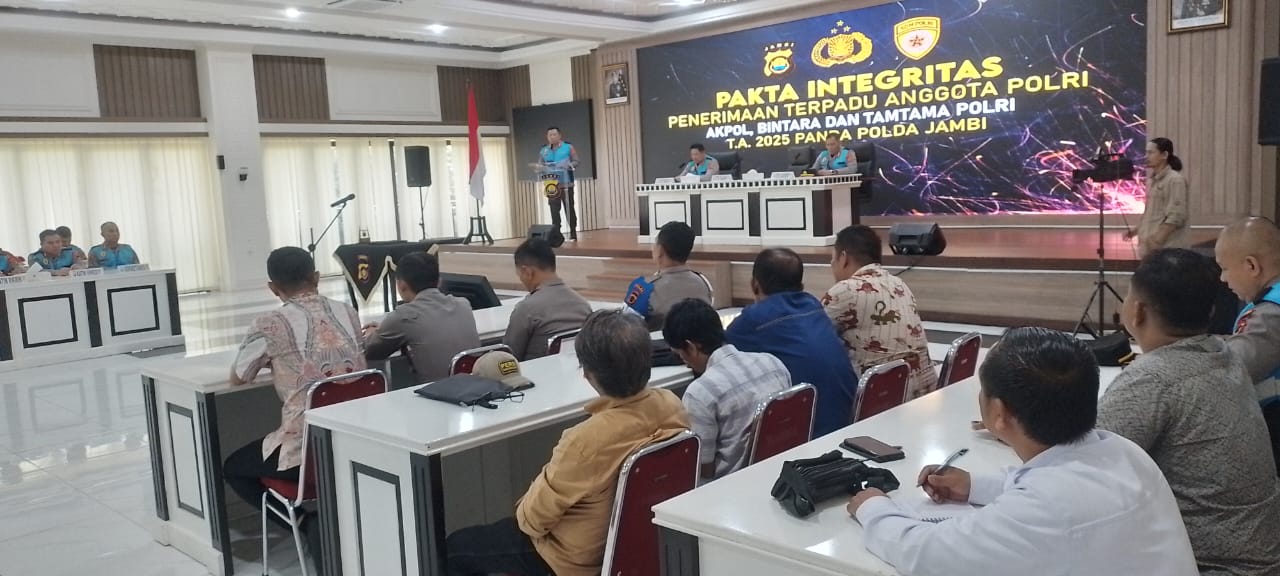 Pakta Integritas Penerimaan Polri 2025 di Polda Jambi: Kapolda Tegaskan Seleksi Transparan dan Bebas KKN