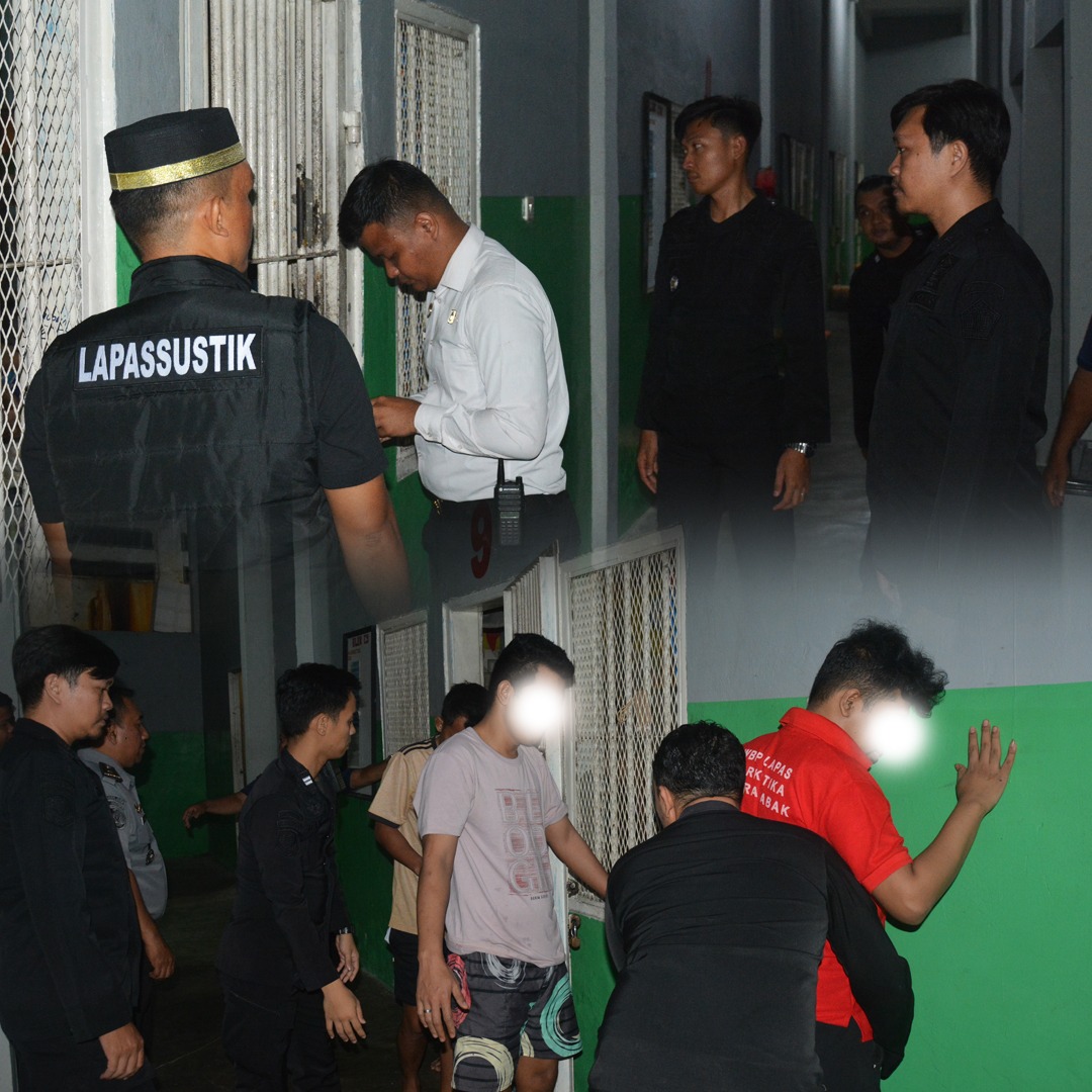 Minimalisir Barang Terlarang, Lapas Narkotika Muara Sabak Geledah Blok Hunian Warga Binaan