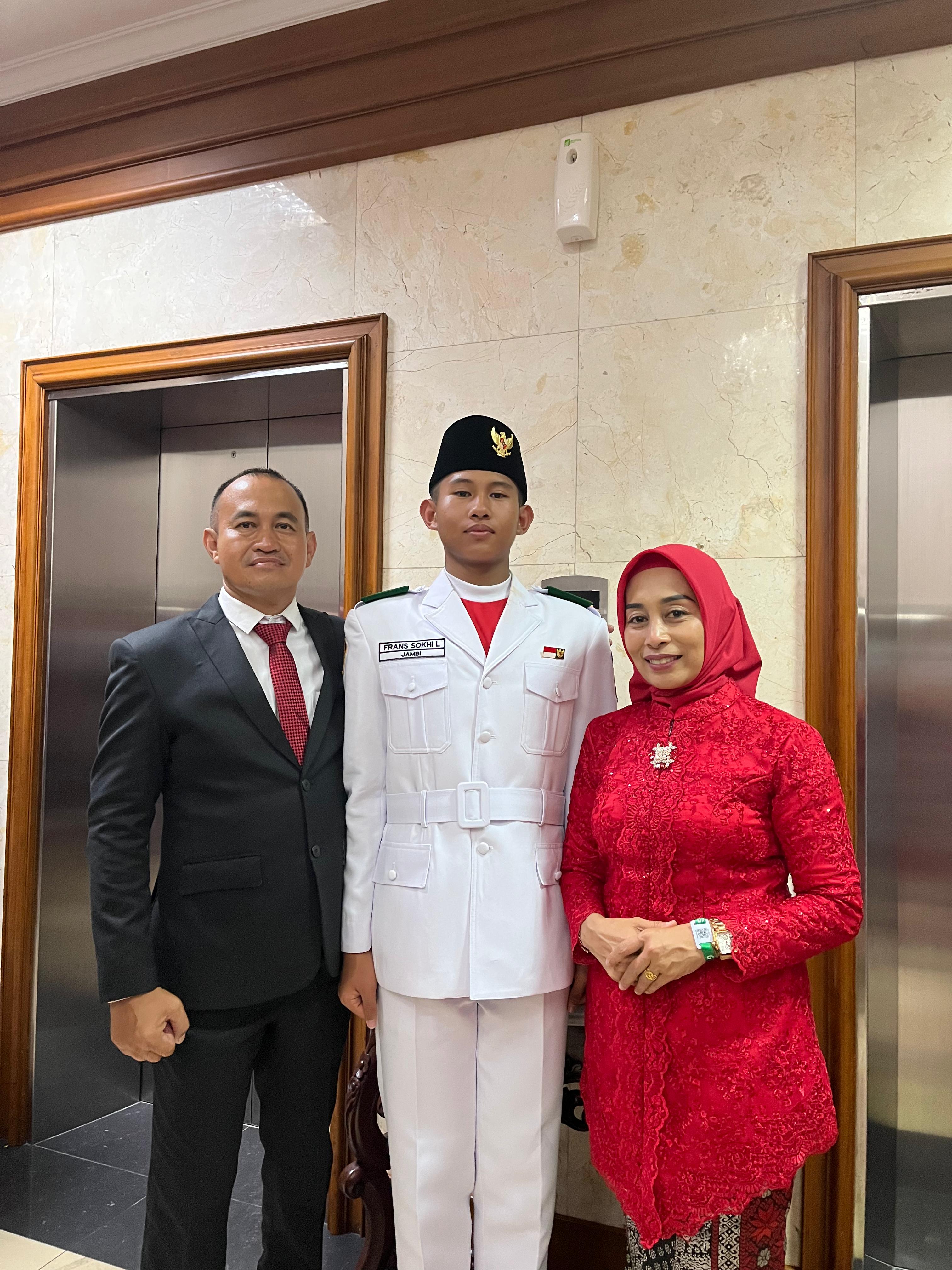 Putra Jambi, Frans Sokhi Lase, Harumkan Nama Daerah di Istana Negara Sebagai Paskibraka Nasional