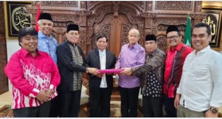 Wujudkan Cita-cita Universitas, STKIP Muhammadiyah Sungai Penuh Terima Wakaf Lahan dan Kebun Senilai Rp40 Miliar