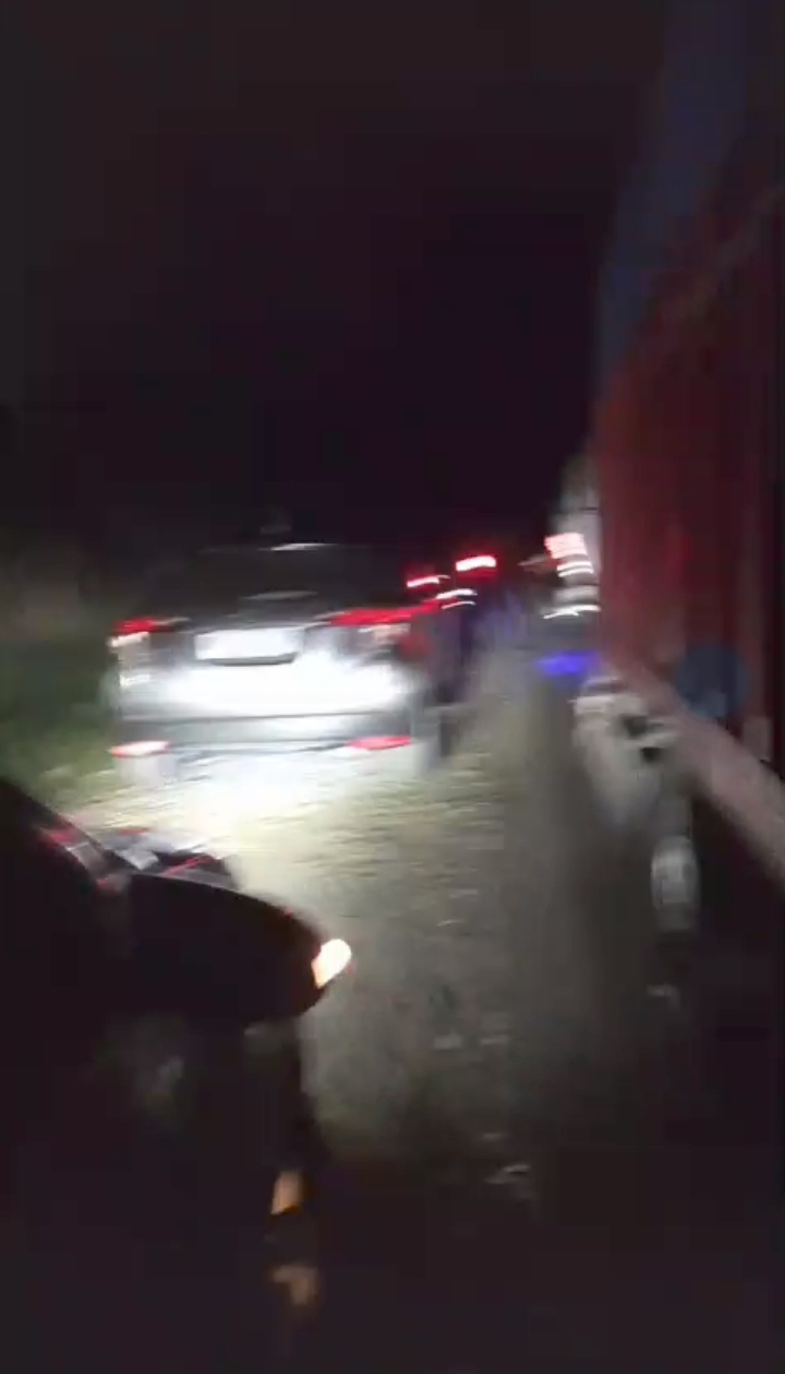 Truk Batu Bara Merajalela di Merangin, Jalan Nasional Dikuasai: Penumpang Gagal Terbang, Di Mana Ketegasan Gubernur Jambi?