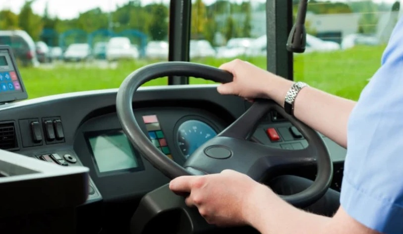  Hukum Puasa Sopir Bus Antarkota 